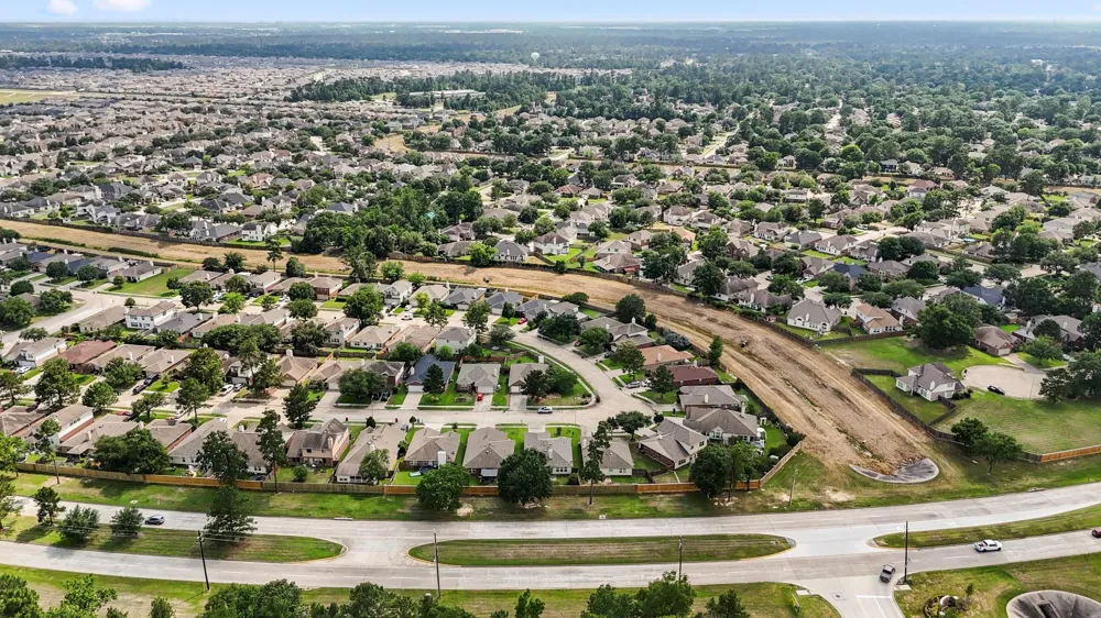 3211 Falcon Trail Drive Spring, TX 77373