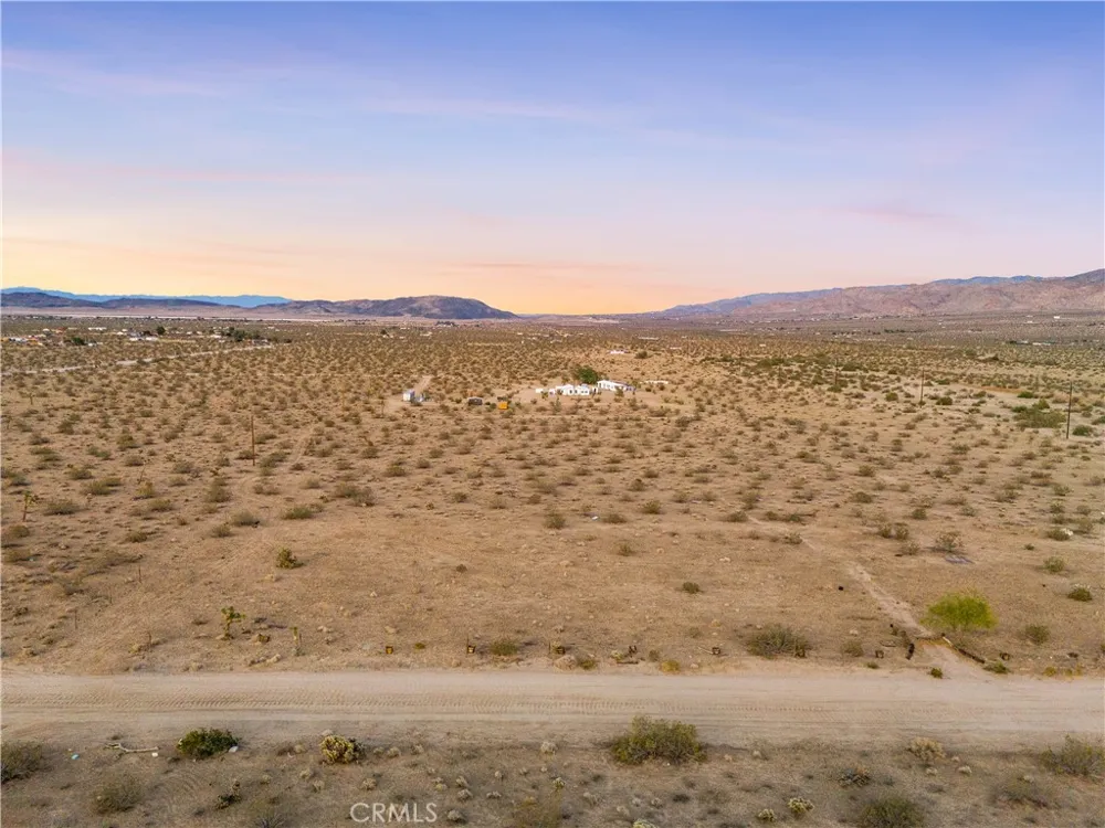 62941 Desert Trail Joshua Tree, CA 92252
