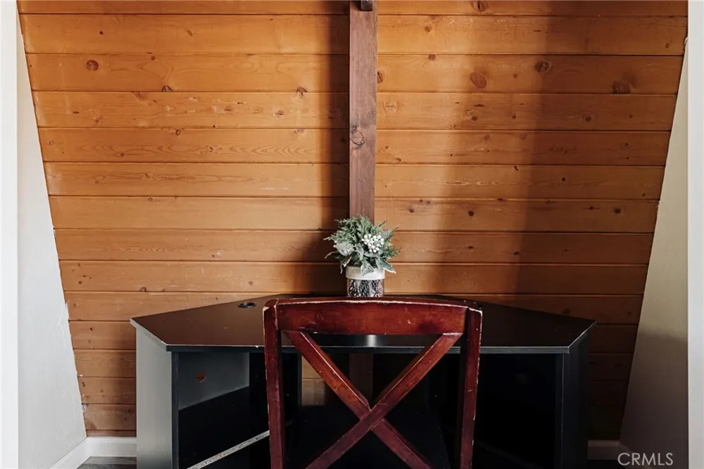 396 Kern Avenue Sugarloaf, CA 92386