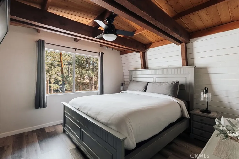 396 Kern Avenue Sugarloaf, CA 92386