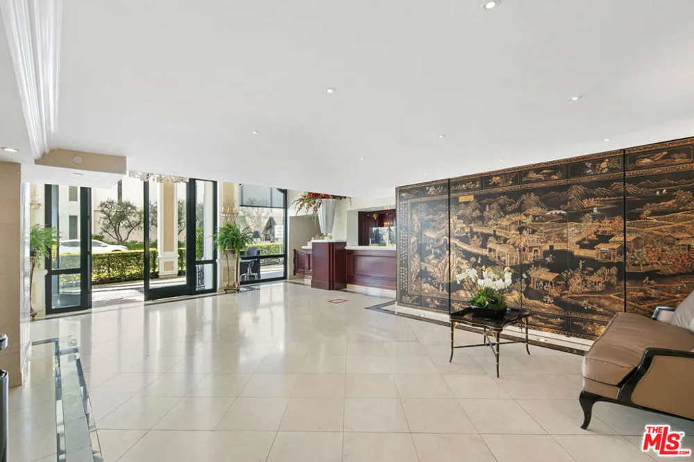 10390 WILSHIRE BOULEVARD #1805 Los Angeles, CA 90024