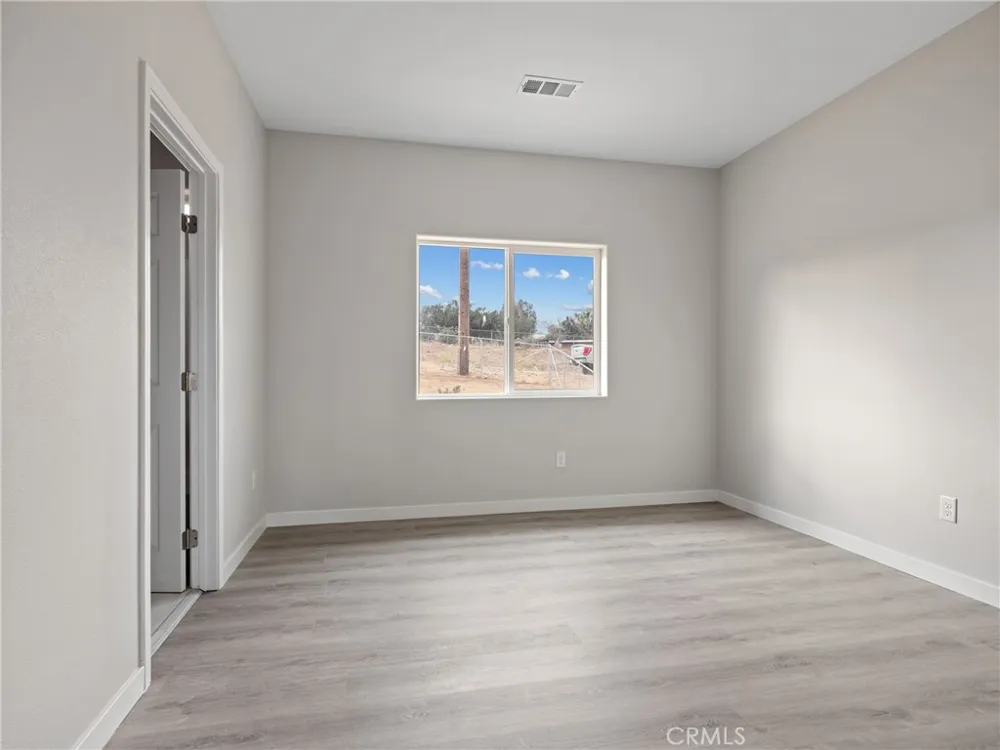 8411 Buckthorn Hesperia, CA 92345