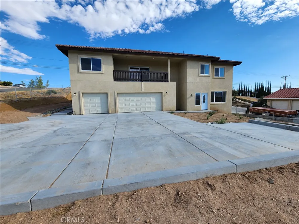 8411 Buckthorn Hesperia, CA 92345