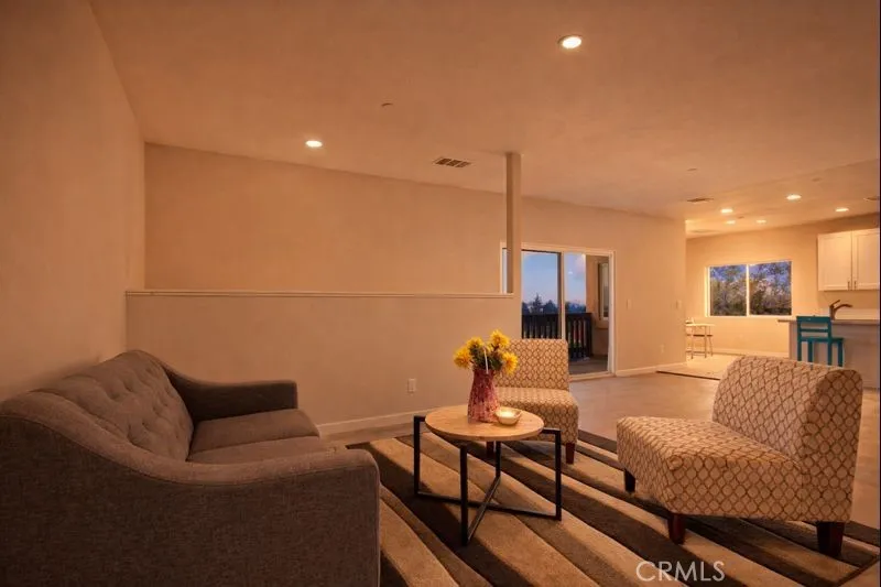 8411 Buckthorn Hesperia, CA 92345