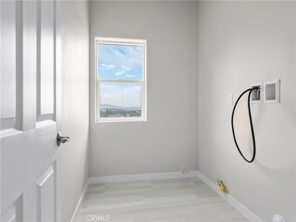 8411 Buckthorn Hesperia, CA 92345