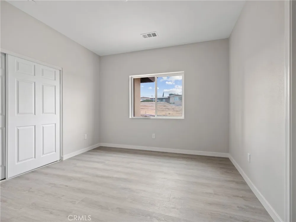 8411 Buckthorn Hesperia, CA 92345