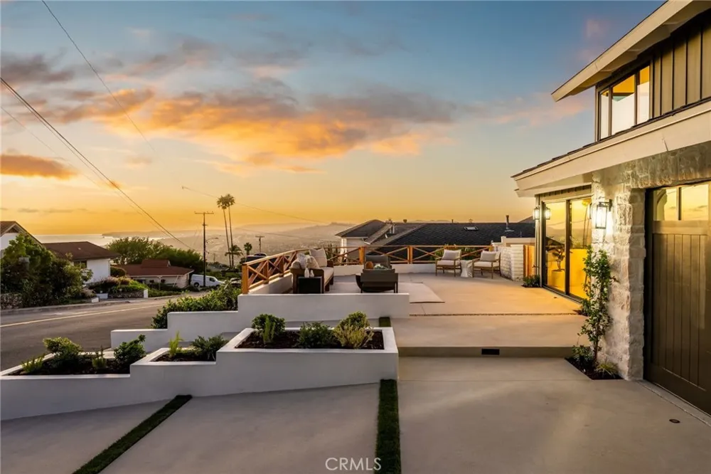405 Avenida Salvador San Clemente, CA 92672