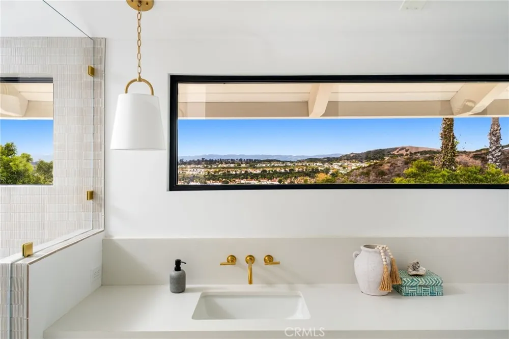 405 Avenida Salvador San Clemente, CA 92672