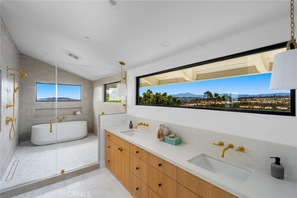 405 Avenida Salvador San Clemente, CA 92672