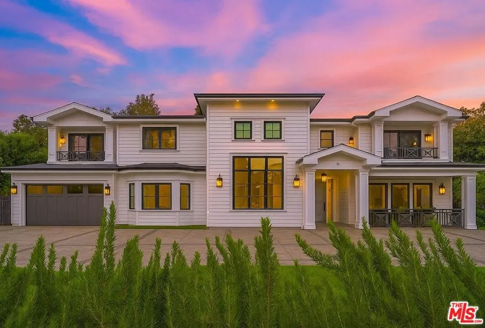126 Canyon View Drive Los Angeles, CA 90049