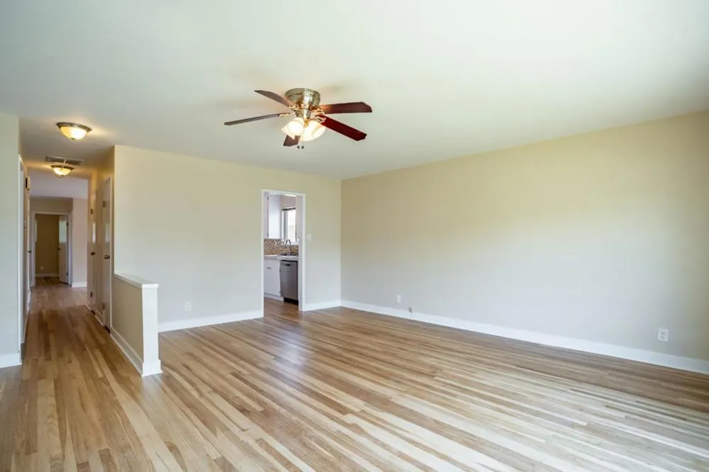 136 Del Mar Drive Salinas, CA 93901
