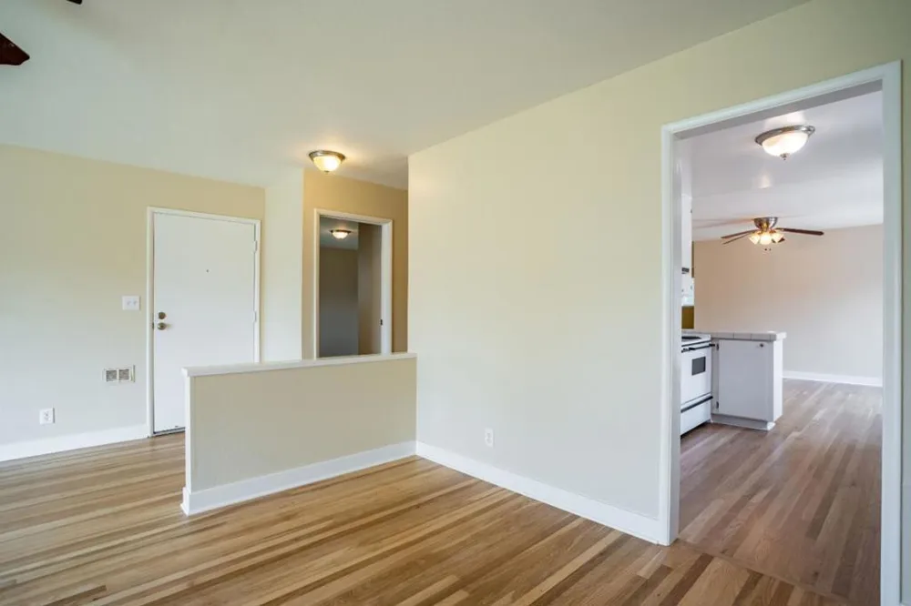 136 Del Mar Drive Salinas, CA 93901