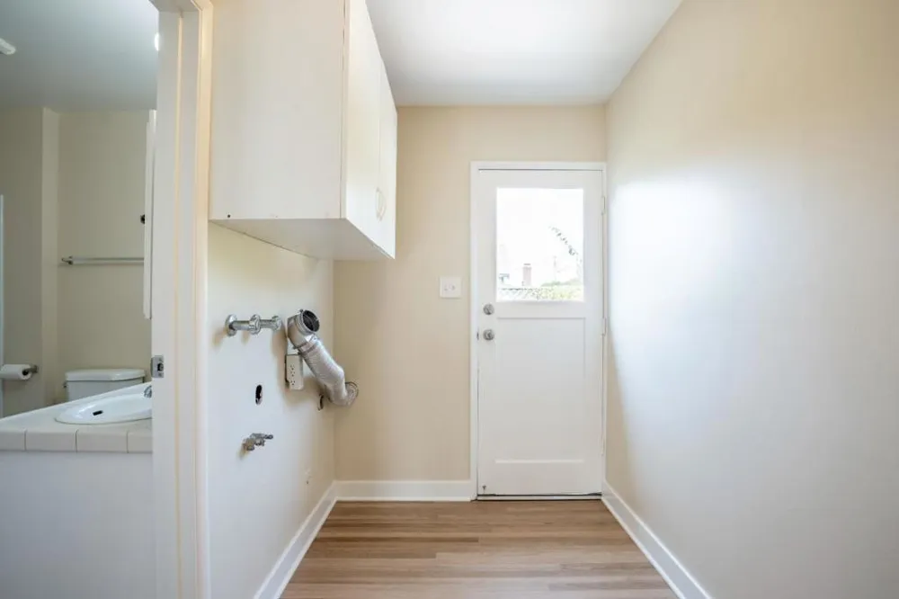 136 Del Mar Drive Salinas, CA 93901