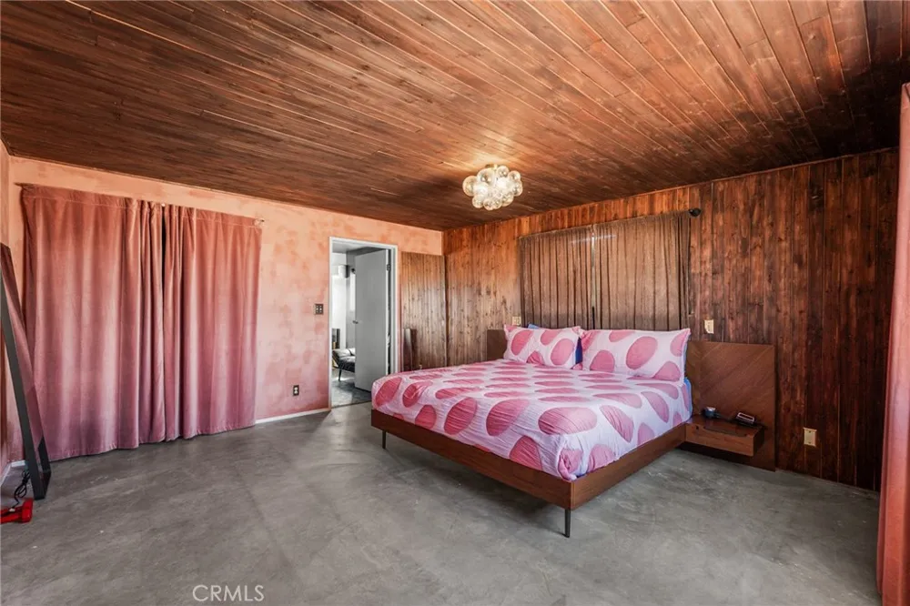 69833 Sunny Sands 29 Palms, CA 92277