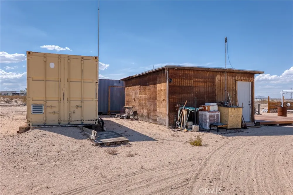 69833 Sunny Sands 29 Palms, CA 92277