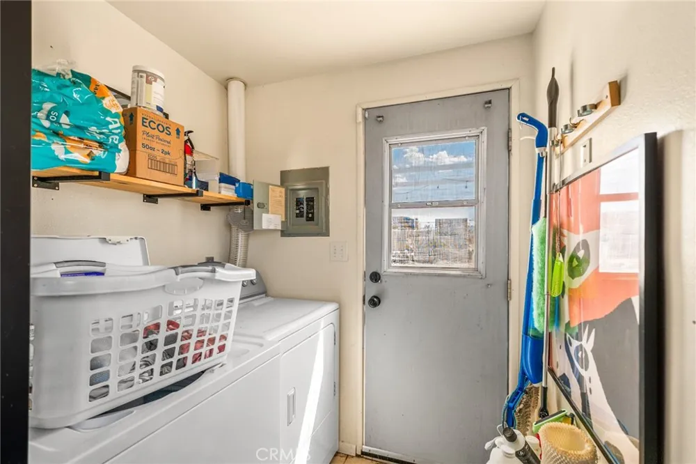 69833 Sunny Sands 29 Palms, CA 92277