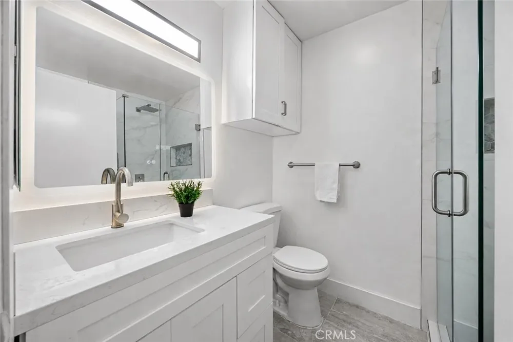 47 Fox #27 Irvine, CA 92614