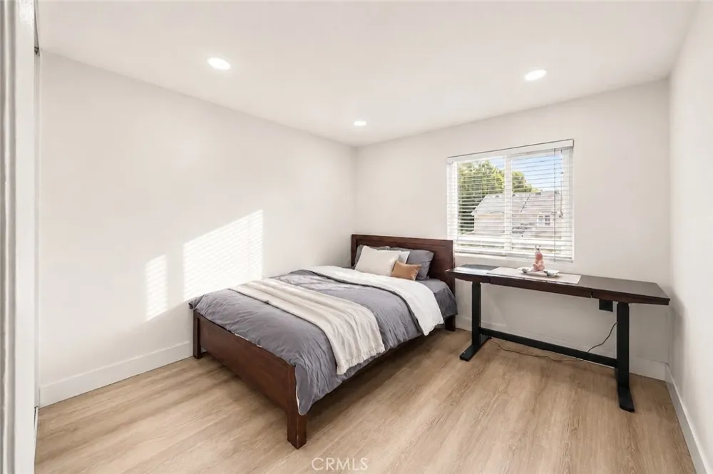 47 Fox #27 Irvine, CA 92614