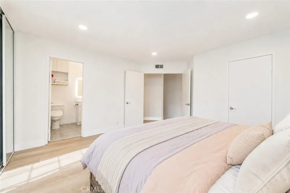 47 Fox #27 Irvine, CA 92614