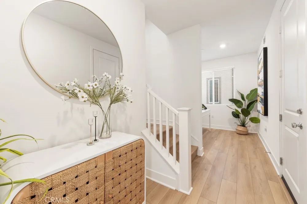 470 Lobata Irvine, CA 92618