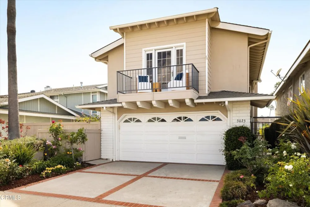 3025 Seahorse Avenue Ventura, CA 93001