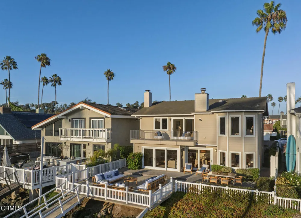 3025 Seahorse Avenue Ventura, CA 93001