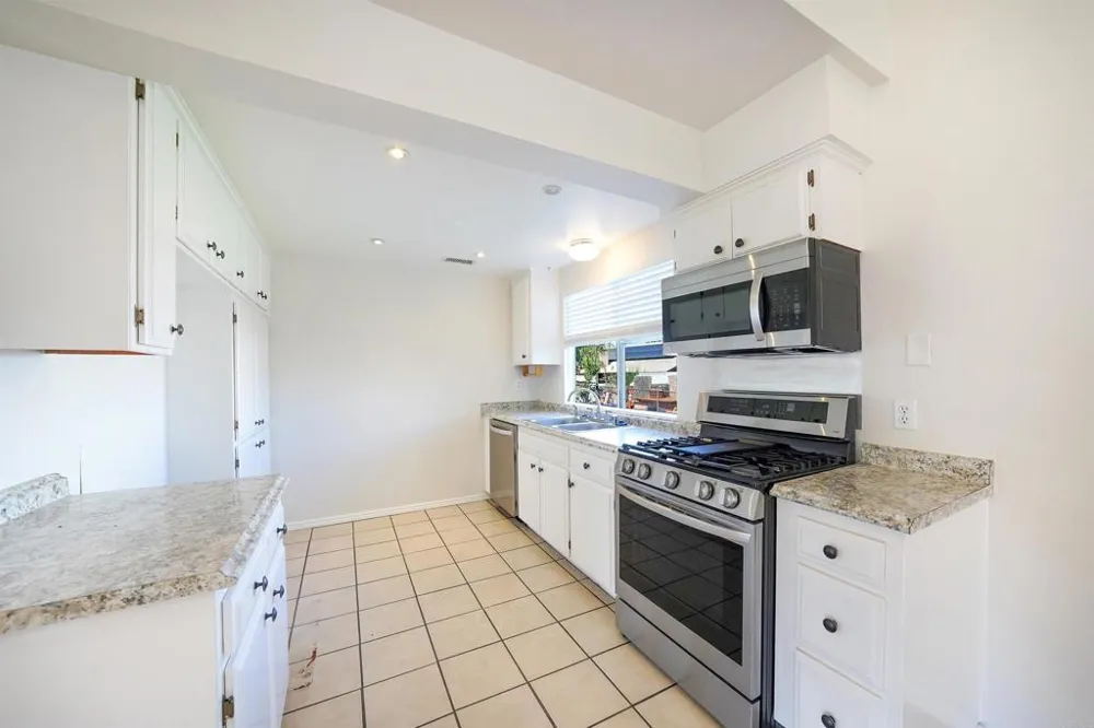 931 H STREET Ramona, CA 92065