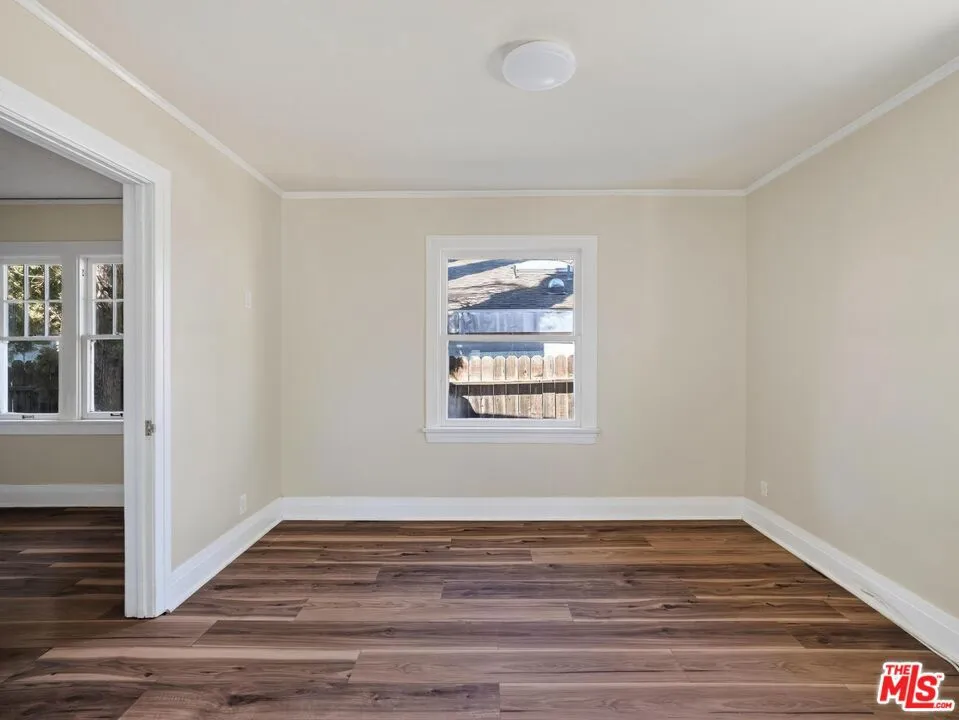 20911 Vose Street Los Angeles, CA 91303