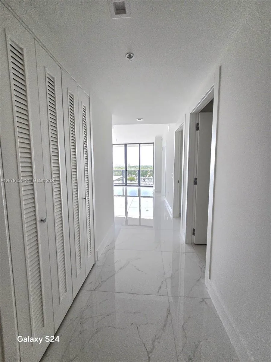1170 E Hallandale Beach Blvd #907 Hallandale Beach, FL 33009