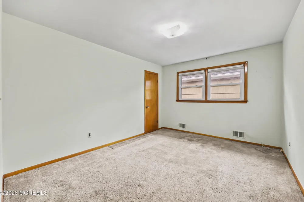 64 Berkley Avenue Colonia, NJ 07067