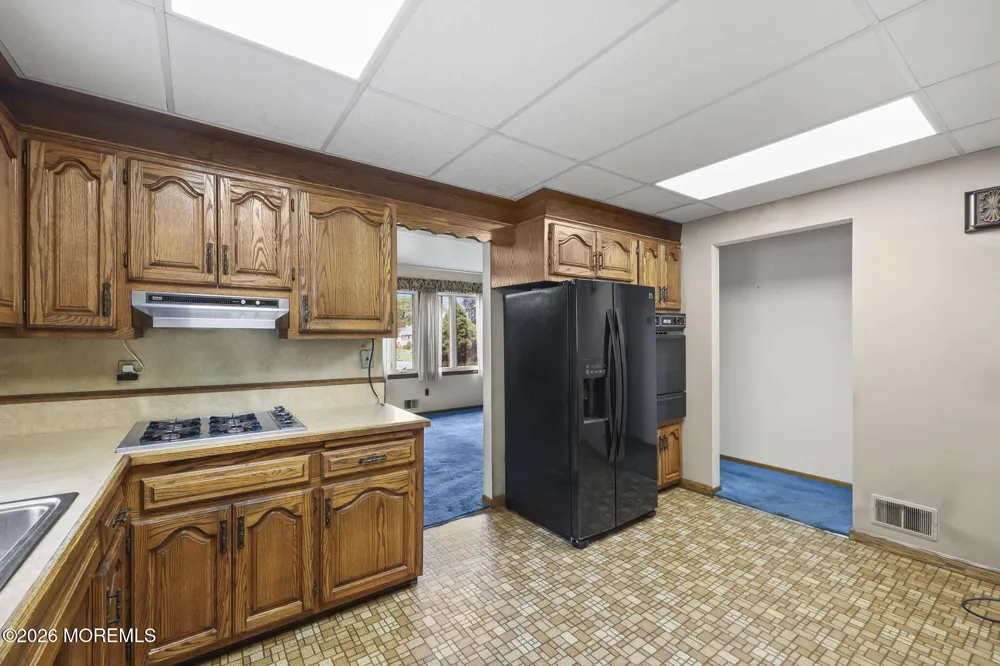 64 Berkley Avenue Colonia, NJ 07067