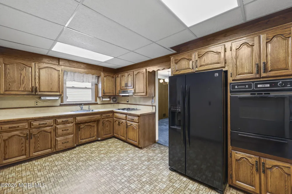 64 Berkley Avenue Colonia, NJ 07067