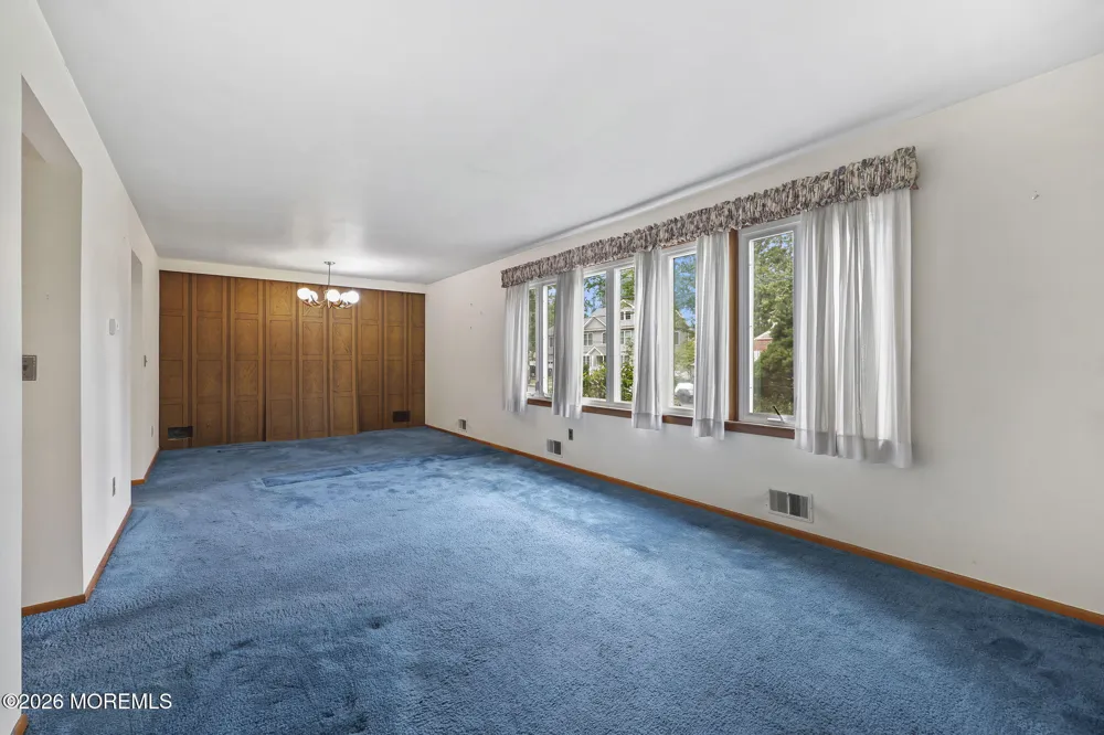 64 Berkley Avenue Colonia, NJ 07067
