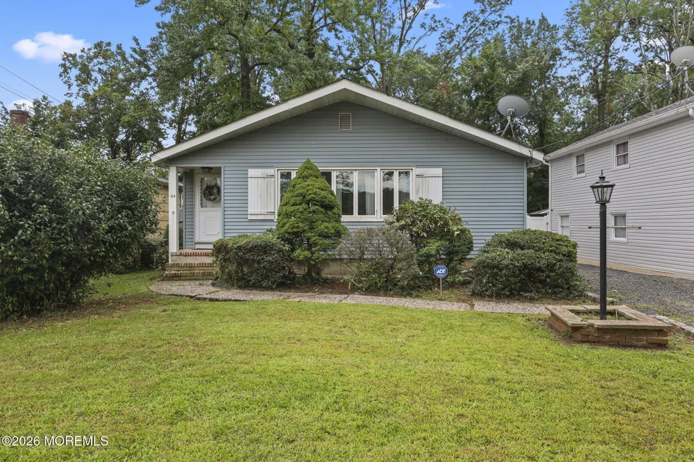 64 Berkley Avenue Colonia, NJ 07067