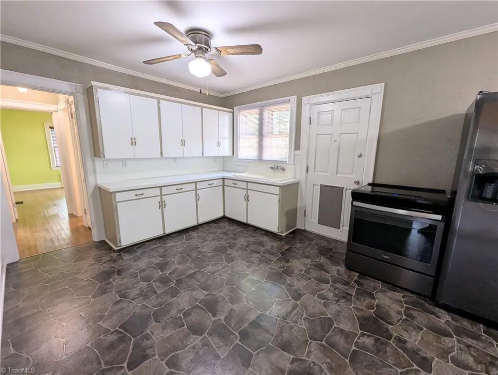 108 Ford Street Thomasville, NC 27360