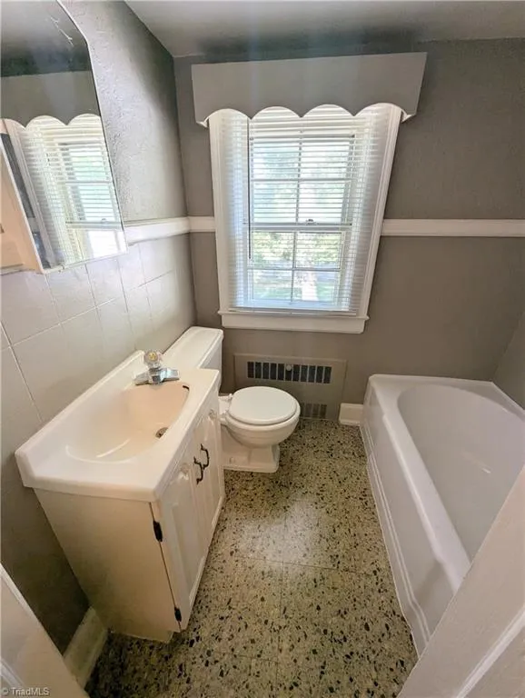 108 Ford Street Thomasville, NC 27360
