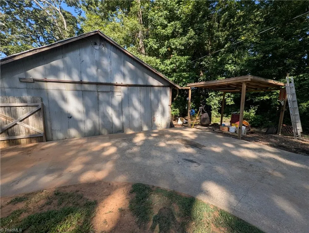 108 Ford Street Thomasville, NC 27360