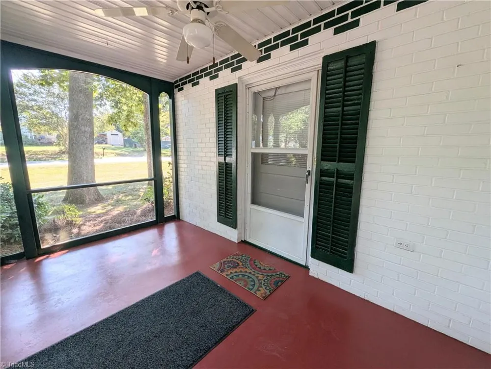 108 Ford Street Thomasville, NC 27360