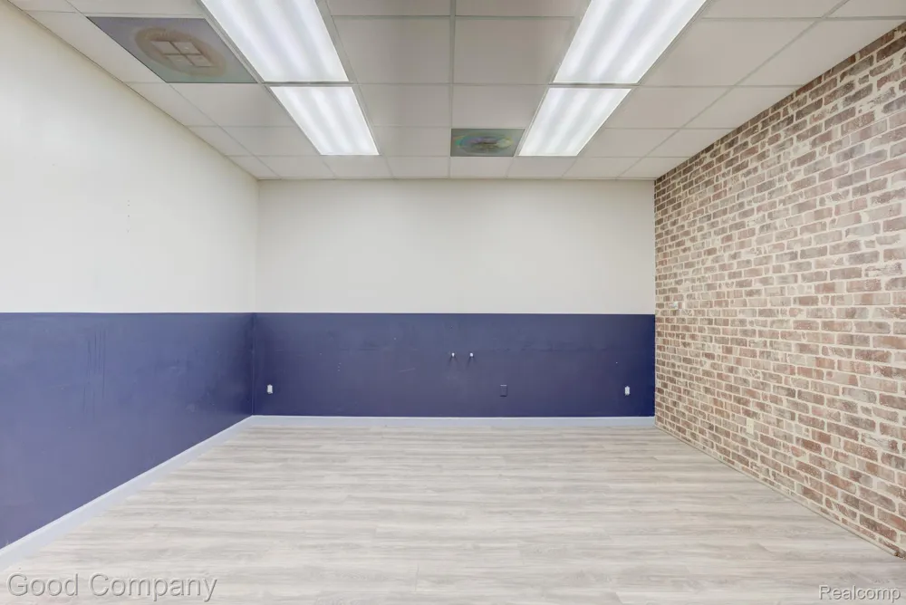 37716 Hills Tech Drive Farmington Hills City, MI 48331