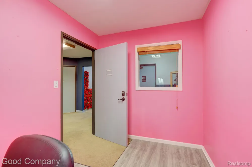 37716 Hills Tech Drive Farmington Hills City, MI 48331