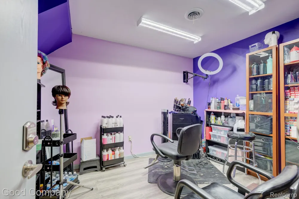 37716 Hills Tech Drive Farmington Hills City, MI 48331