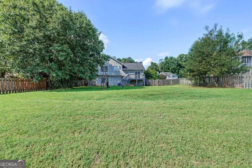 2765 Old Barn TRL Powder Springs, GA 30127