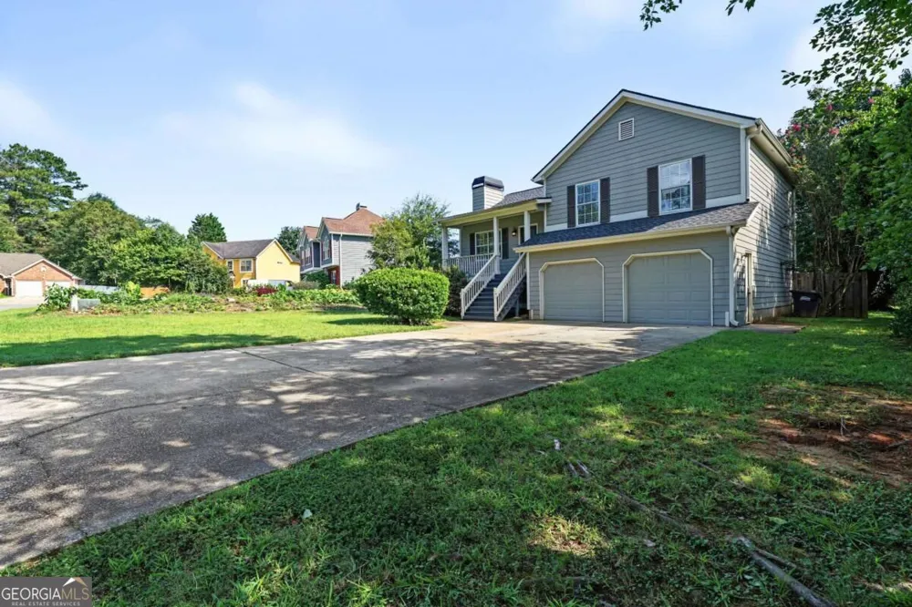 2765 Old Barn TRL Powder Springs, GA 30127