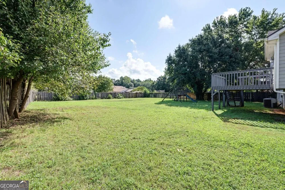2765 Old Barn TRL Powder Springs, GA 30127