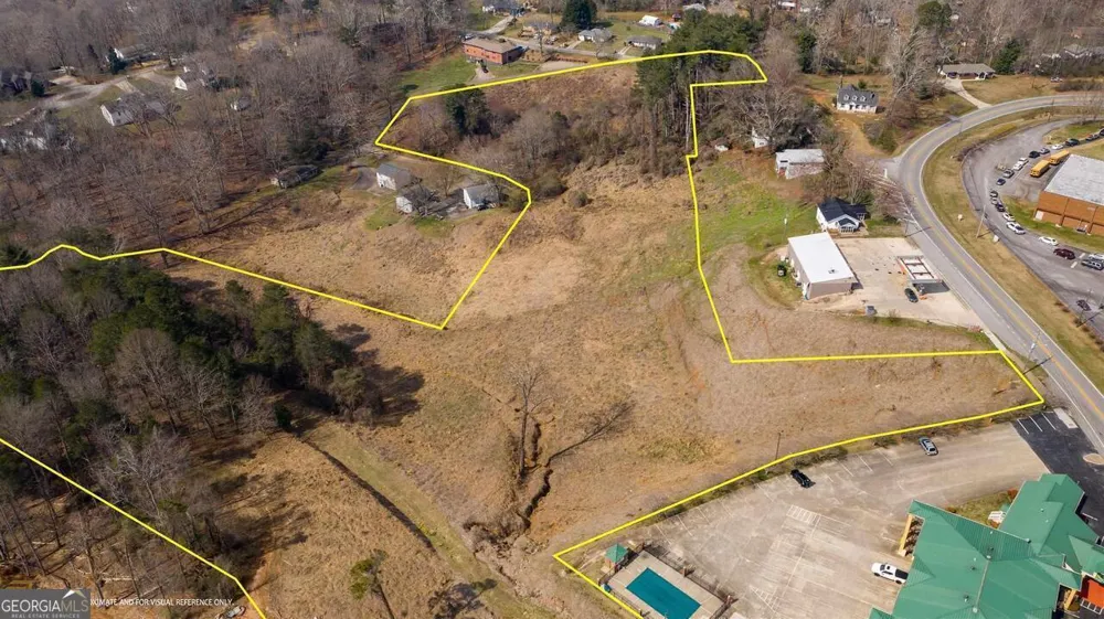 635 North Grove ST Dahlonega, GA 30533