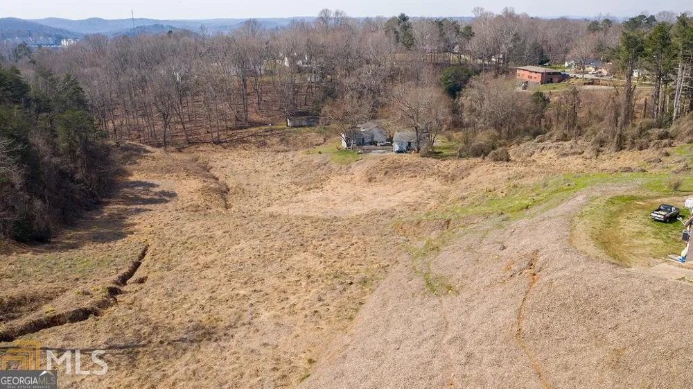 635 North Grove ST Dahlonega, GA 30533