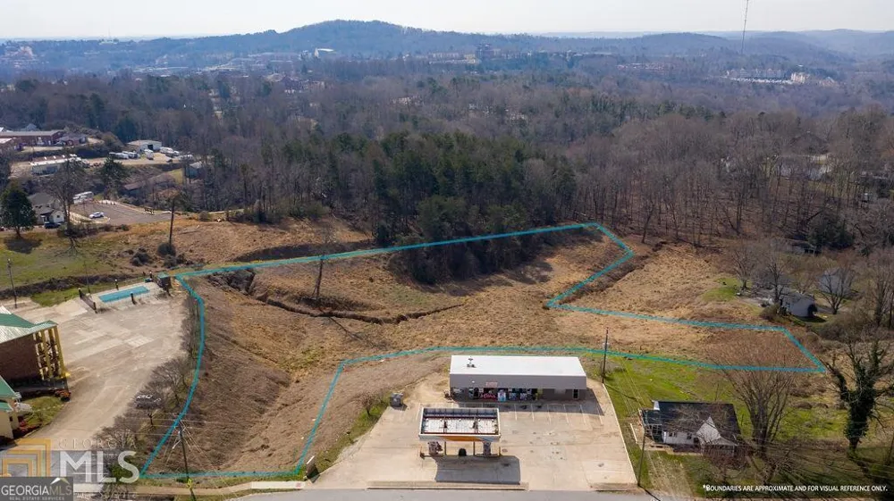 635 North Grove ST Dahlonega, GA 30533