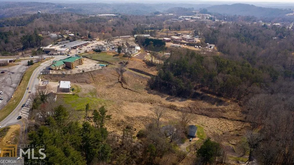 635 North Grove ST Dahlonega, GA 30533