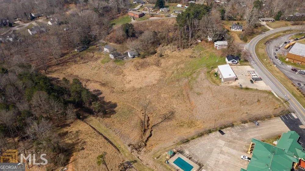 635 North Grove ST Dahlonega, GA 30533