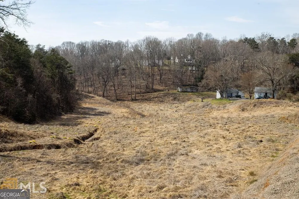 635 North Grove ST Dahlonega, GA 30533